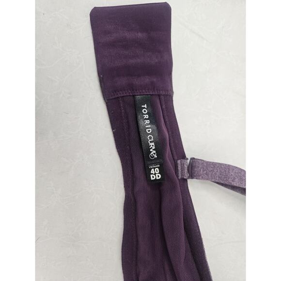 Torrid Curve Purple Lightly Padded Spring Bra Size 40DD - Picture 5 of 8